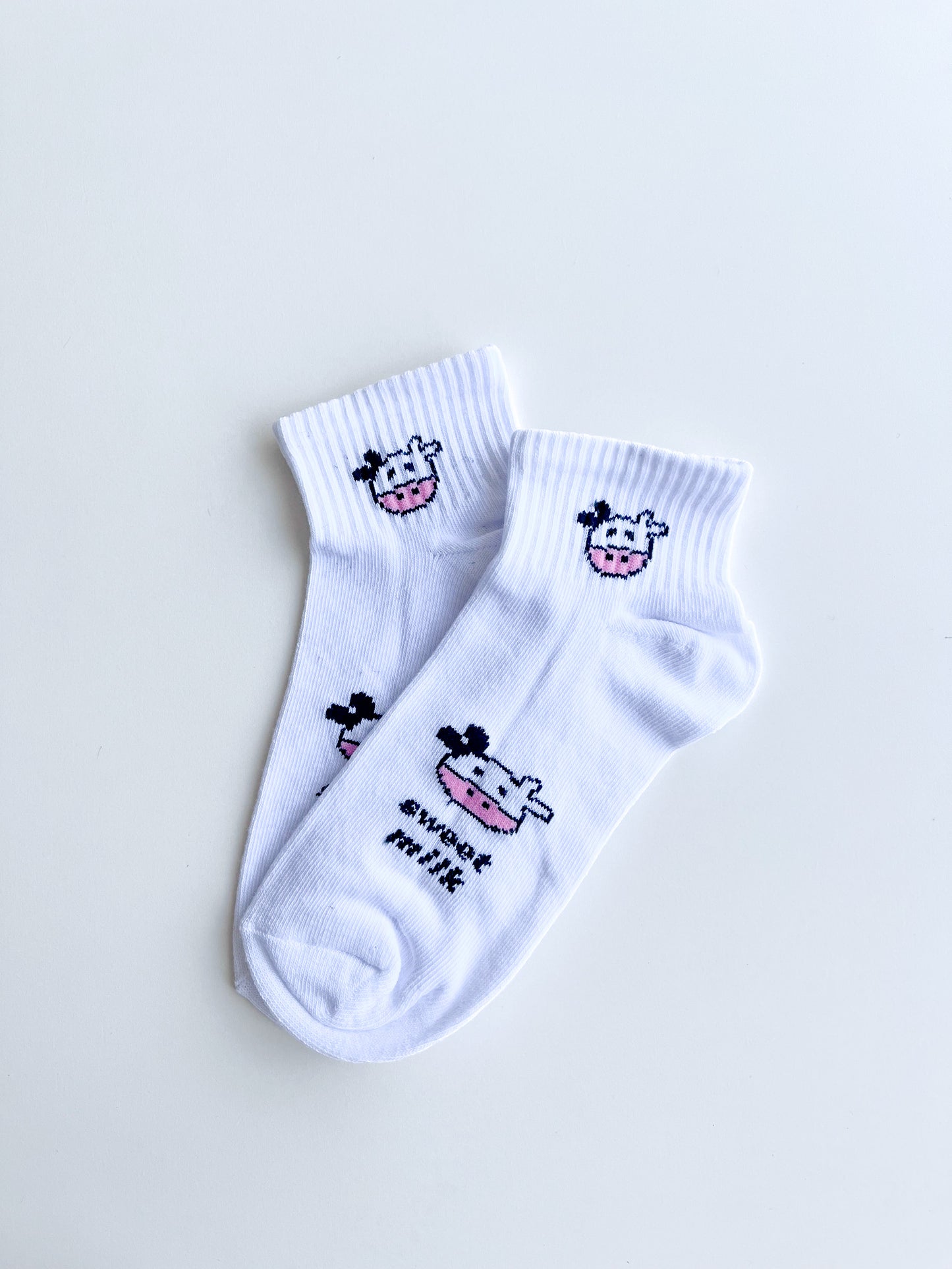 Cow Detailed Booties Socks