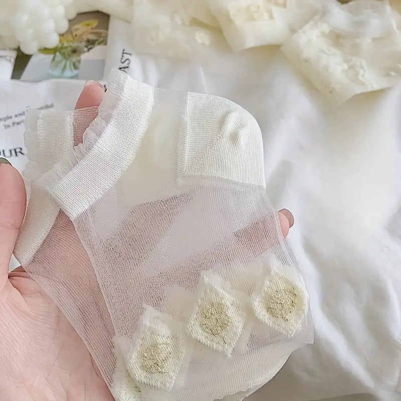 Diamond Patterned White Colored Tulle Booties Socks