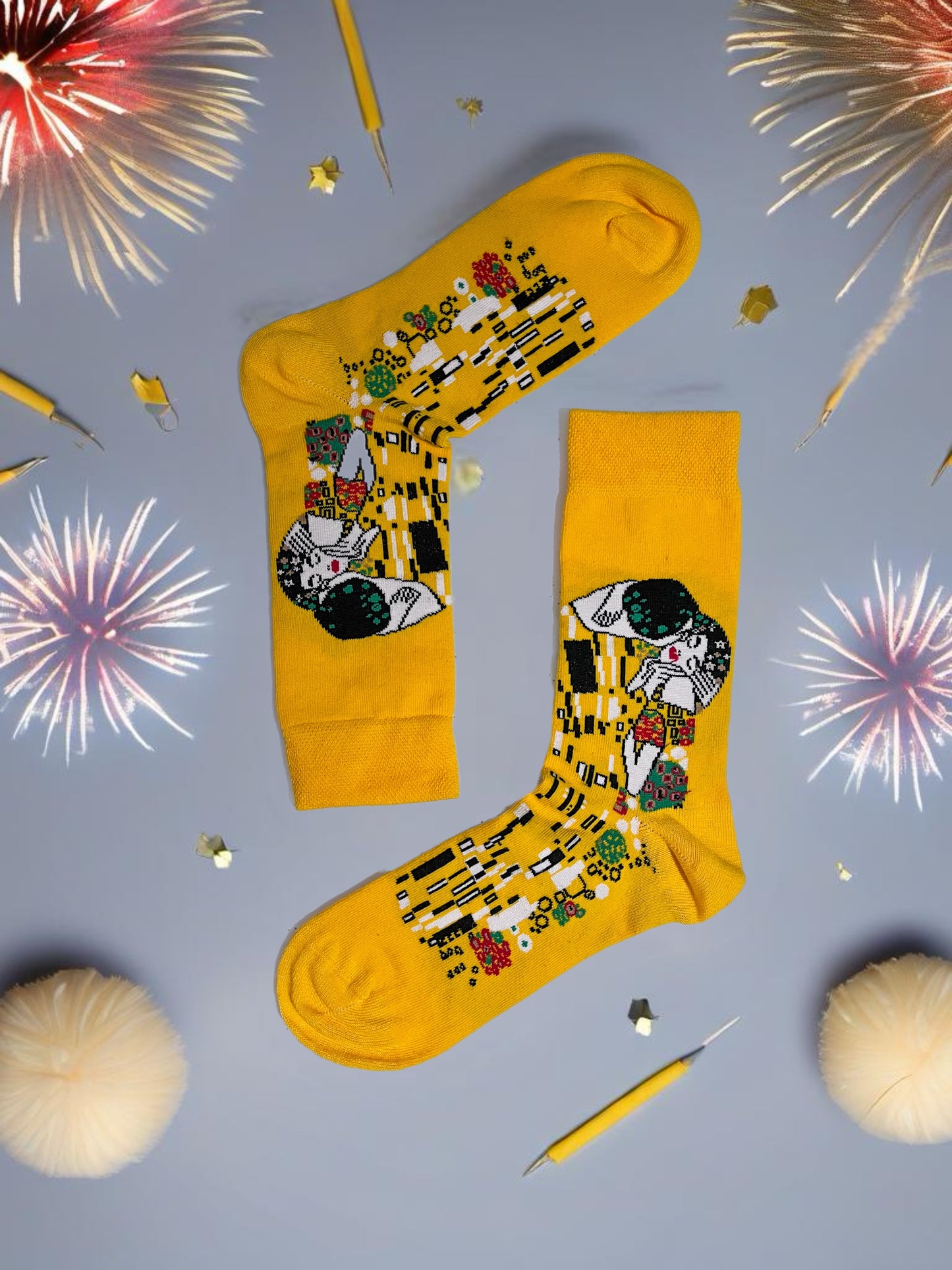 Kiss table detail yellow socks