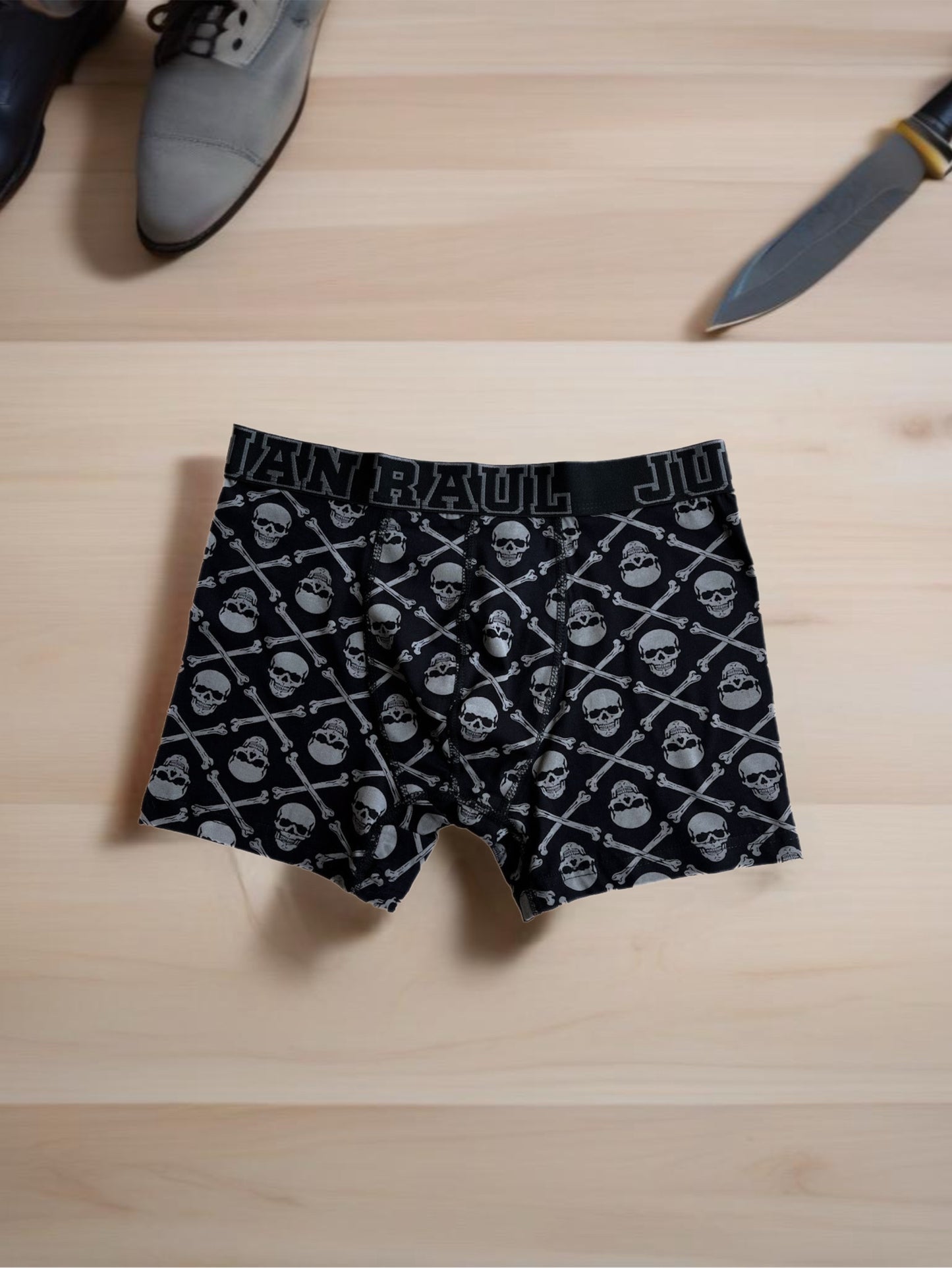Kuru Kafa Detaylı Boxer