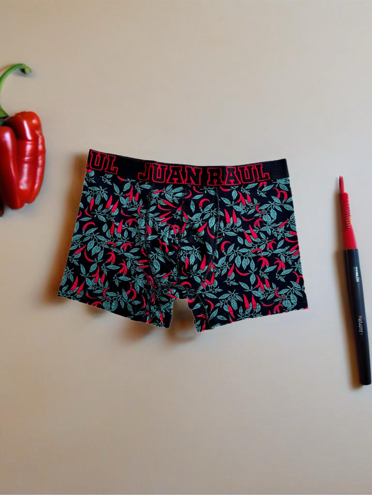 Yapraklı Kırmızı Biber Detaylı Boxer